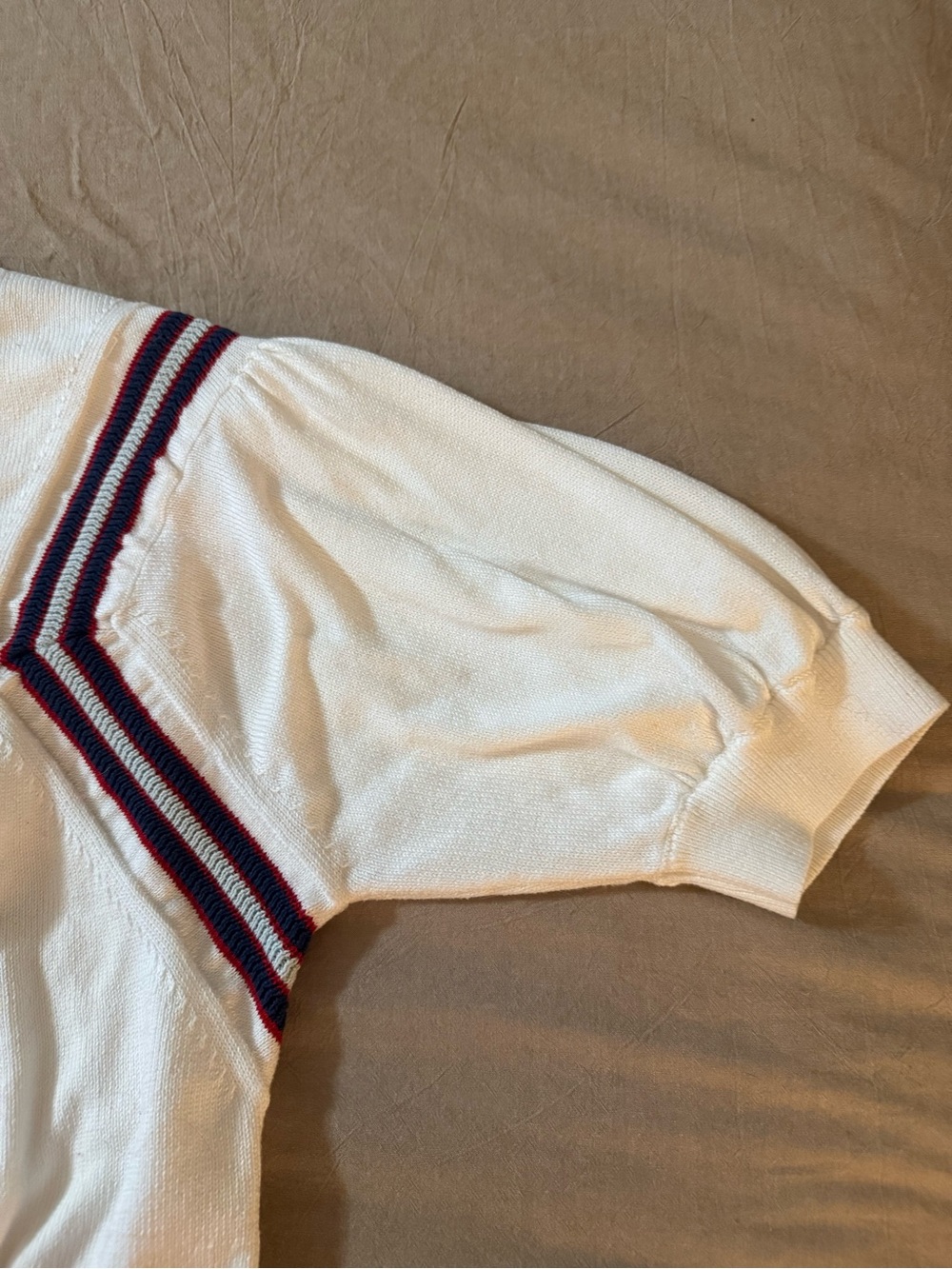 Maeve White Cropped Cardigan with Navy and Red Trim Size Large - Picture 4 of 16